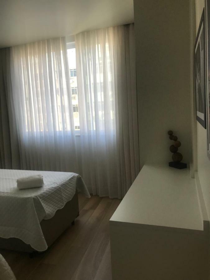 Apartamento Copacabana - Quadra Da Praia ริโอเดจาเนโร ภายนอก รูปภาพ